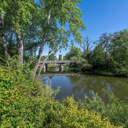 Stylowy Z Klimatyzacja I Parkingiem By Renters 브로츠와프