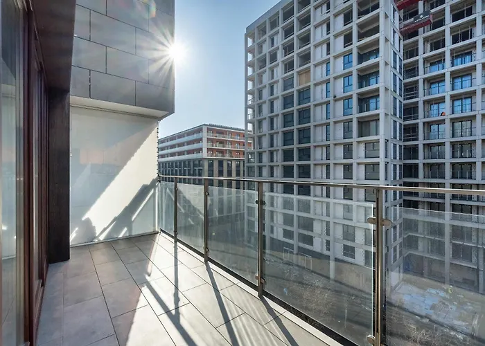 Stylowy Z Klimatyzacja I Parkingiem By Renters Breslavia